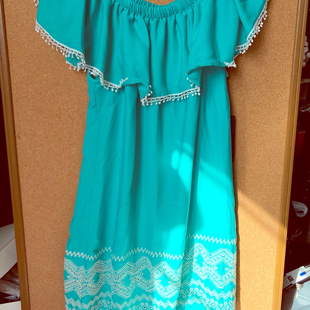 Trixxi off the shoulder dress in medium.